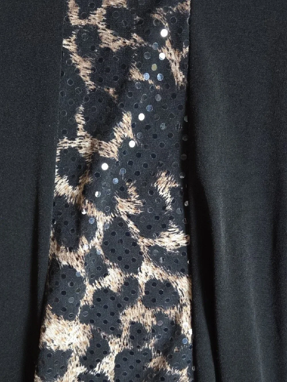 connected apparel Black Dress with Leopard-Print Beige Panels